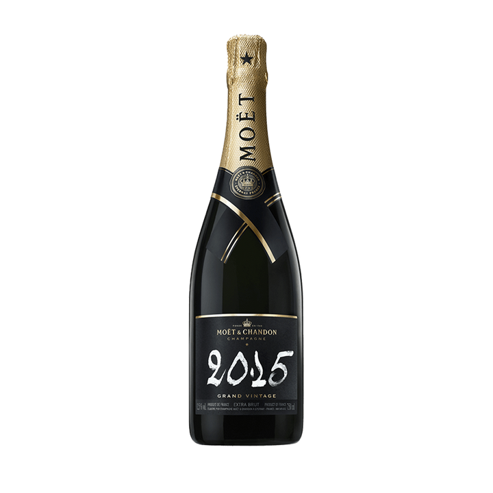 Moet Chandon Vintage 2015 ( boxed)